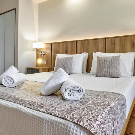 White Olive Premium Hotel 4*