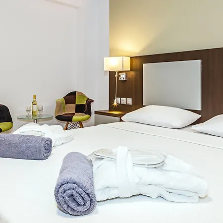 White Olive Premium Hotel