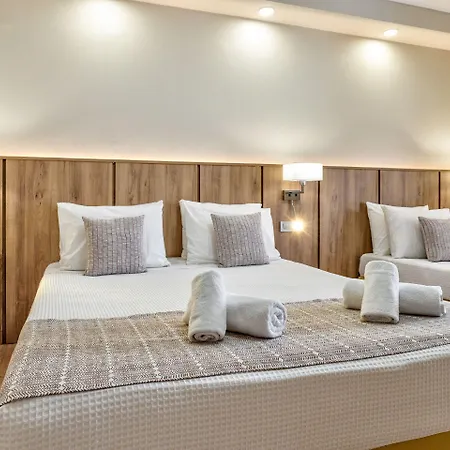 White Olive Premium Hotel 4*