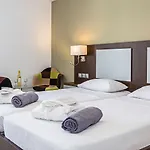 White Olive Premium Hotell Laganas