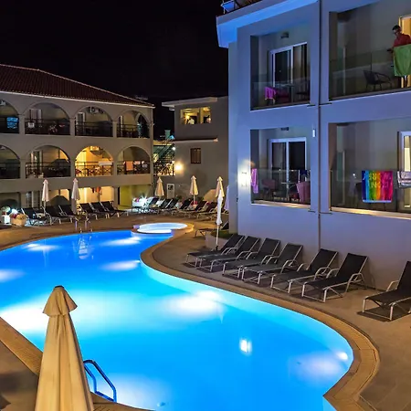 White Olive Premium Hotel 4*