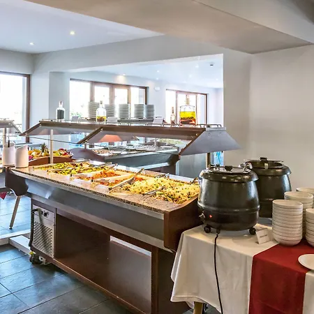 White Olive Premium Hotel