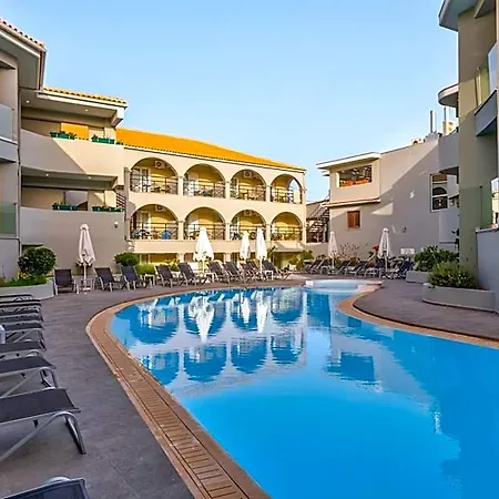 White Olive Premium Hotel 4*