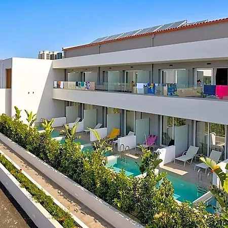Hotel White Olive Premium