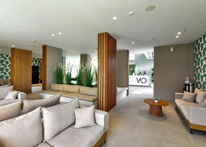 White Olive Premium 4* Laganas