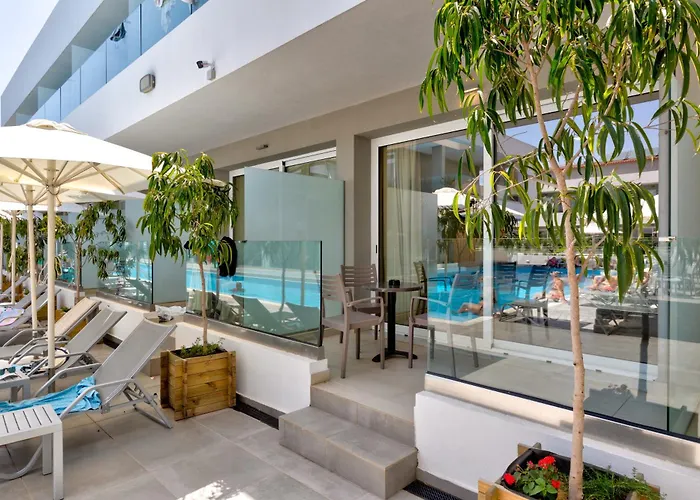 Hotel White Olive Premium 4*