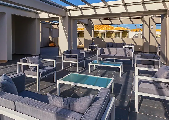 White Olive Premium Hotel 4*