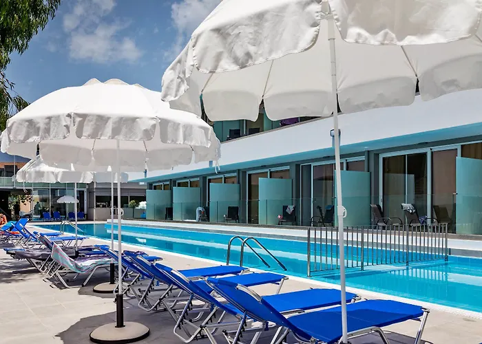 White Olive Premium Hotel 4*