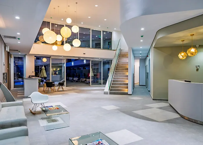 White Olive Premium 4*