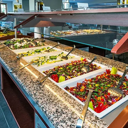 Hotel White Olive Premium 4*